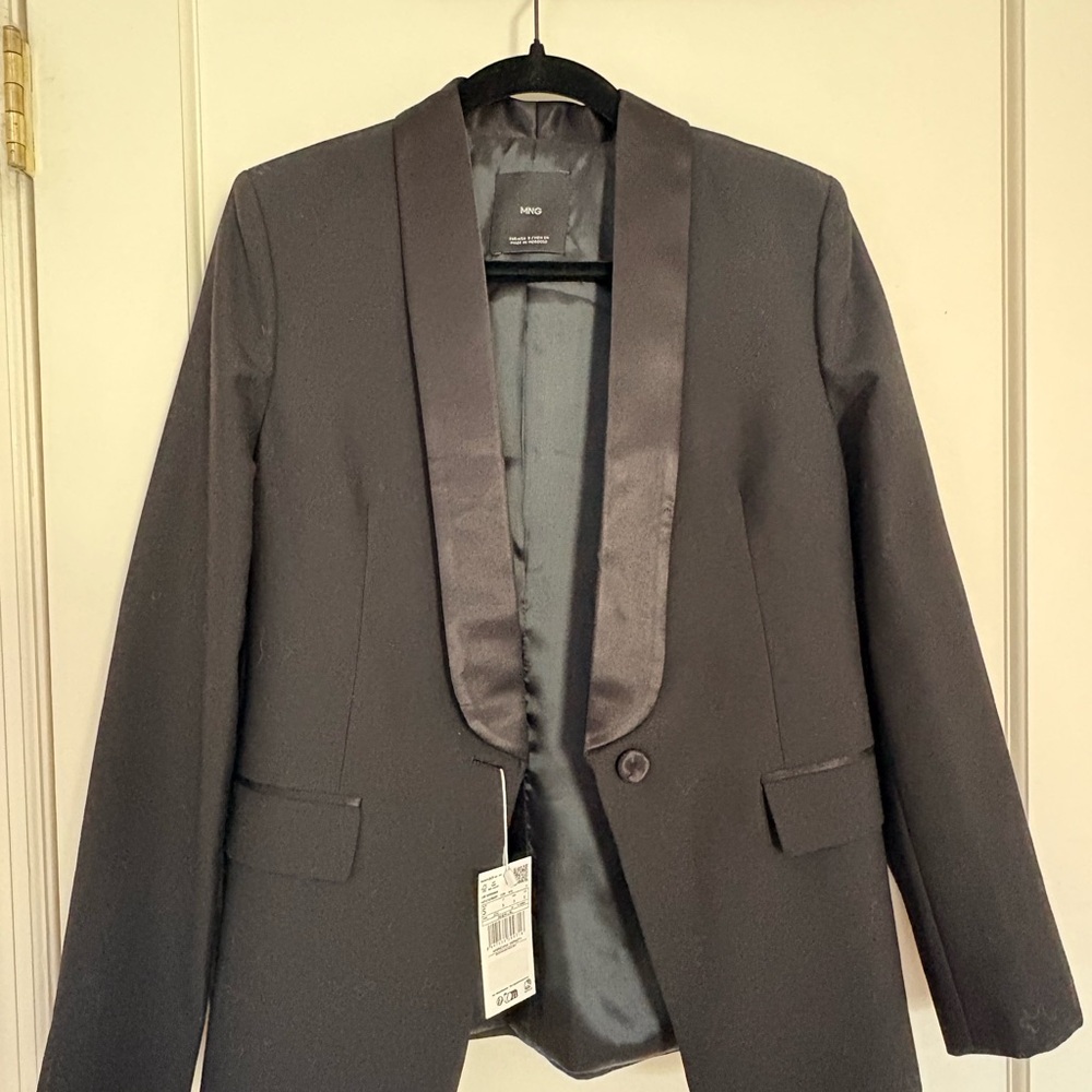 Mango Elegant Black Satin-Trim Blazer